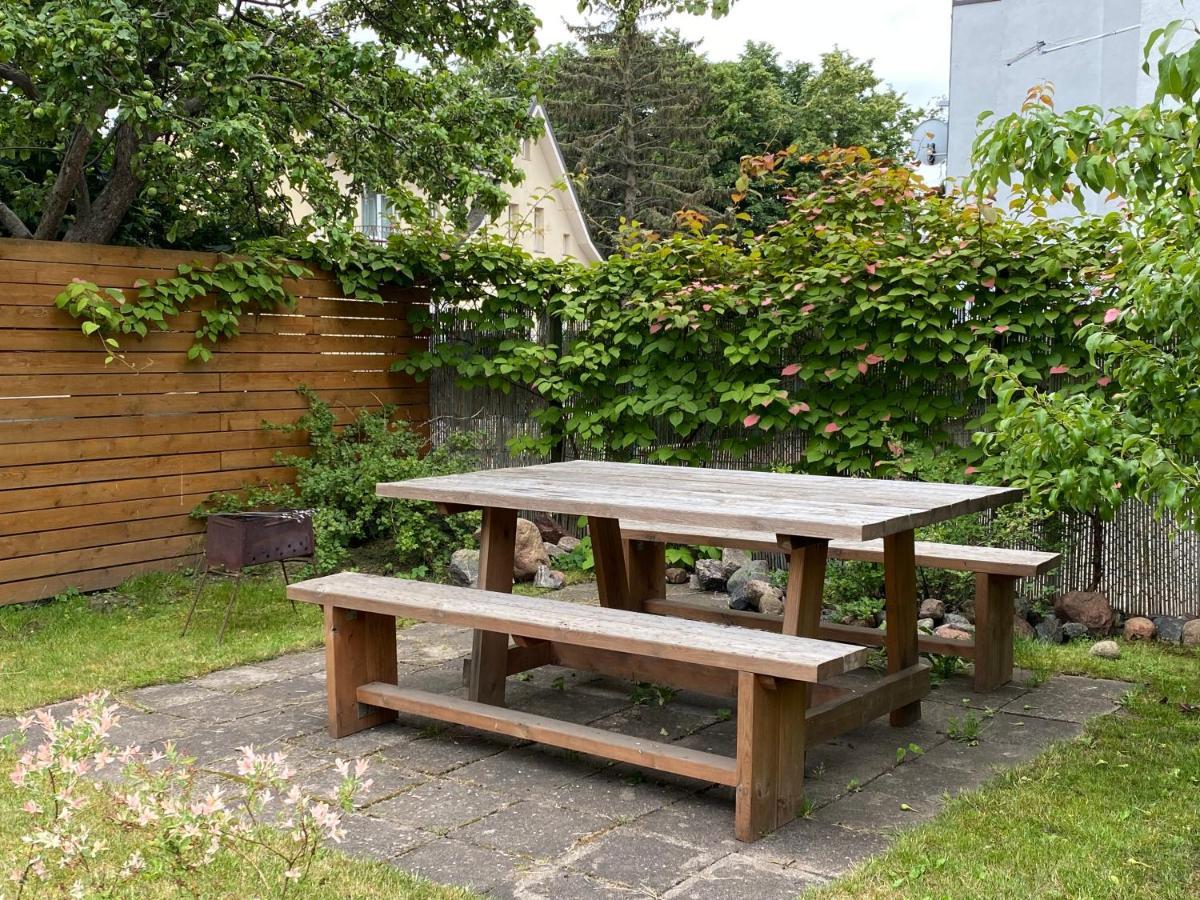 Dvieju Aukstu Namelis Su Jaukiu Kiemu -soley Apartamentai No 5 Apartment *